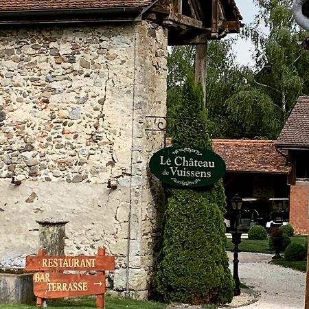 Hotel Le Chateau De Vuissens Exterior foto